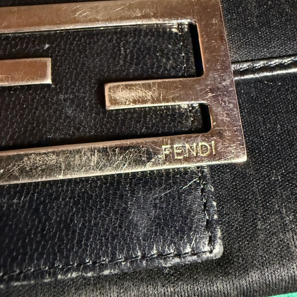 Fendi Black Leather Long Wallet with FF Logo Clasp - Picture 2 of 14